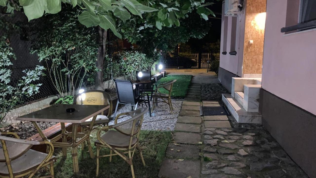 Casa Ris Hotel ทาร์กู จิอู ภายนอก รูปภาพ